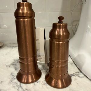 Hearth & Hand with Magnolia Copper Finish Salt and Pepper Crank GrinderSet NEW